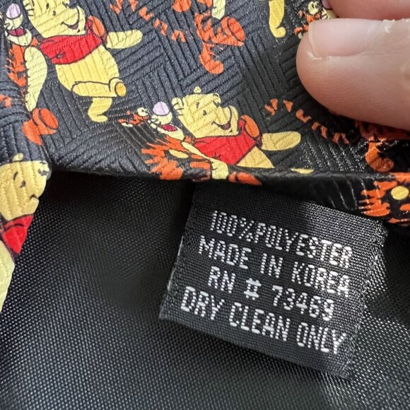 Winnie The Pooh & Tigger Polyester Disney Tie By Exquisite Apparel - Picture 5 of 5
